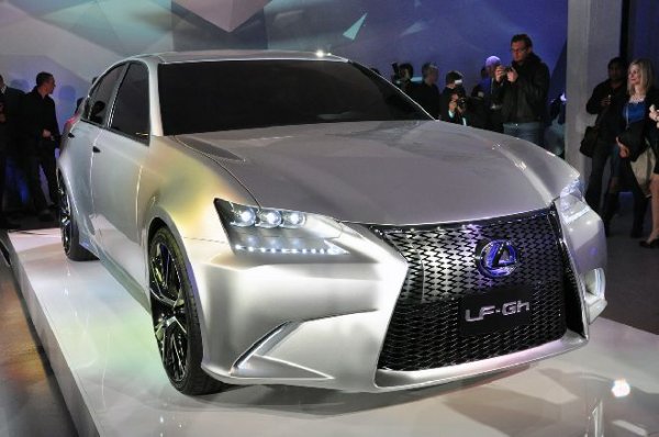Ню Йорк 2011 - Lexus LF-Gh Concept