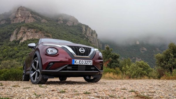 Най-после добри новини и за японците - месеците свободно падане са приключили и през септември Nissan има 8 на сто ръст. Пазарният дял за деветмесечието е 2.2%.
