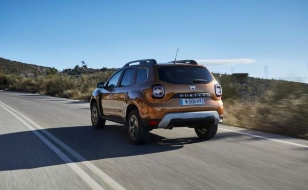 Румънската марка имаше доста затруднения с доставките, които обясняват 35-те процента спад за деветте месеца. През септември обаче Dacia има 35% ръст - най-големия от всички марки в Европа. Пазарният дял е 3.8%. 
