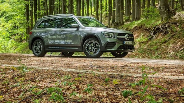 Почти три на сто увеличение в регистрациите на Mercedes през септември. От началото на годината спадът е 18.3%, доста под средното, което увеличава пазарния дял до рекордните 5.9%. 
