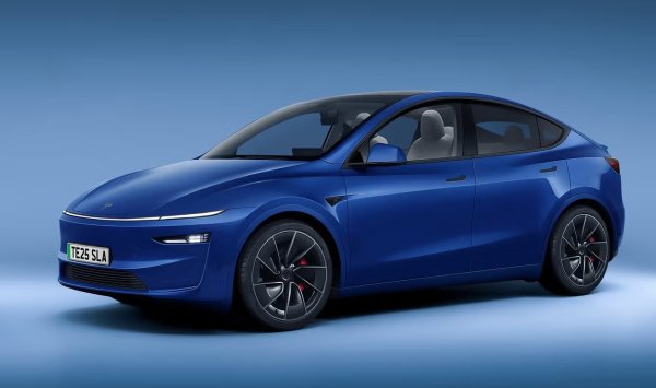 Новата версия на по-малкия SUV на Tesla трябва да изненада потребителите с актуализирано оформление с трети ред седалки и увеличен резерв на мощност. Очаква се продажбите да започнат в началото на годината.
