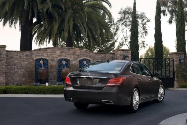 Hyundai Equus 2013