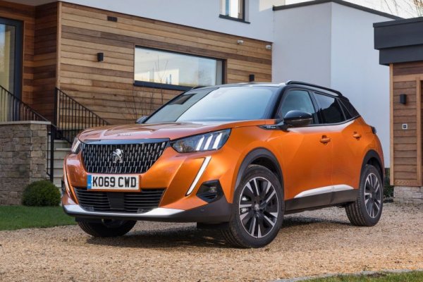 Peugeot е сред най-засегнатите от кризата с чиповете производители, и това си личи особено при 2008, доскоро един от бестселърите в Европа. През тази година има 14% спад дори на фона на слабата 2022 година. 