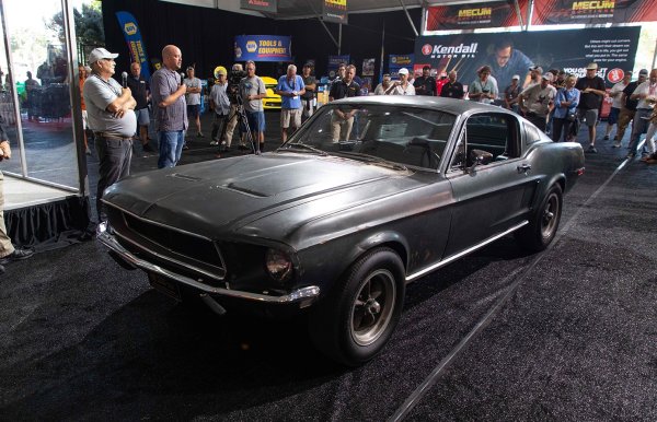 Един от най-скъпите Ford Mustang в историята е забележителен с участието си в култовия филм Bullitt със Стив Маккуин. През 1980 година колата е заключена в гаража, където престоява три десетилетия. През 2020 година ръждясалият Mustang е продаден за 3,4 милиона долара.
