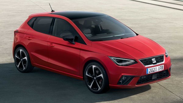 Seat Ibiza 1.0 EcoTSI 	5 М		95 к.с., 175 Нм 4,9 л/100 км

Peugeot 208 1.2 Turbo PureT. 5 М	101 к.с., 205 Нм	5,0 л/100 км

Renault Clio 1.0 SCe 	5 М		65 к.с., 95 Нм	5,1 л/100 км

Ford Fiesta 1.0 Ecoboost	6 М	100 к.с., 170 Нм	5,2 л1800 км

Volkswagen Polo 1.0 TSI	5 М	95 к.с., 175 Нм	5,2 л/100 км

Hyundai i20 1.2 MPI 	5 М		84 к.с.,  117 Нм	 5,2 л/100 км

Kia Rio 1.2 DPI 		5 М		84 к.с.,  118 Нм	5,2 л/100 км

Citroen C3 1.2 PureTech  5 М		83 к.с., 110 Нм	5,2 л/100 км

Opel Corsa 1.2  		5 М		75 к.с., 118 Нм	5,2 л/100 км
