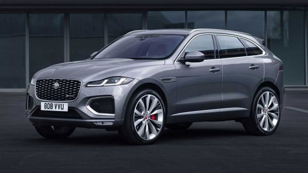 Jaguar F-Pace 2.0 		8 A	250 к.с., 365 Нм		9,3 л/100 км

Land Rover RR Velar 2.0	8 А 	250 к.с., 365 Нм	9,4 л/100 км

Volkswagen Touareg 3.0 V6	8 А	340 к.с., 450 Нм	10,2 л/100 км

BMW X5 (M50i)			8 А	530 к.с., 750 Нм	11,5 л/100 км

Porsche Cayenne 3.0 V6 	8 А	340 к.с., 450 Нм	11,5 л/100 км
