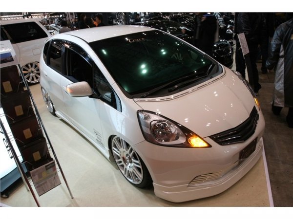 Honda Fit/Jazz GE6 с тунинг от Crave