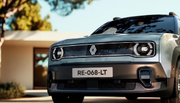 Дизайнерският екип на Жил Видал се е опитал да създаде модерен автомобил с колкото е възможно повече препратки към оригинала от 60-те години. Най-забележимият елемент е предната решетка, с цялостна подсветка и изработена като един цял компонент с ширина 1.45 метра. От Renault се хвалят, че това е първото подобно решение в автомобилната индустрия. Контурът на решетката напомня хромираното уплътнение на някогашното Renault 4.
