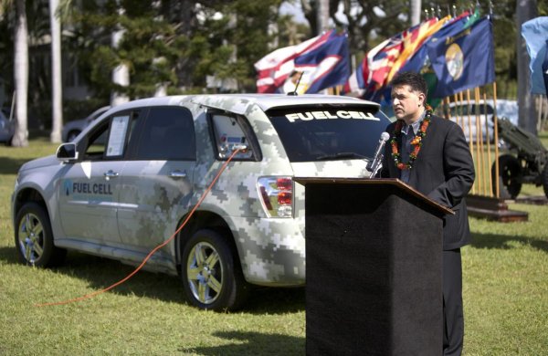 Водородни джипки Chevrolet Equinox за американската армия