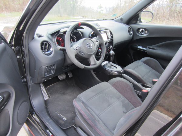 Nissan Juke Nismo 4WD