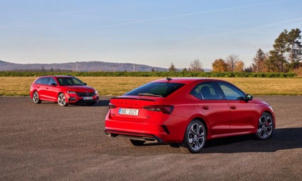 Поредният пазар, завладян от чешкия бестселър, който има 612 продажби и 40% ръст на годишна база. Доскорошният убедителен лидер Renault Clio остава втори. Нататък идват VW T-Cross, VW Golf, Nissan Qashqai и VW T-Roc. 
