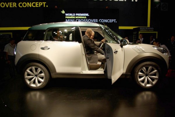 Автомобилен салон Париж 2008, представя MINI Crossman Concept