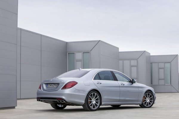 Mercedes-Benz S63 AMG