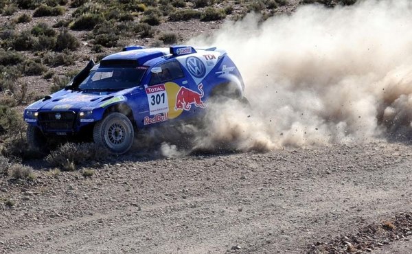 Кадри от Рали Дакар, което заради нестабилната ситуация в Африка, вече се провежда в Южна Америка.