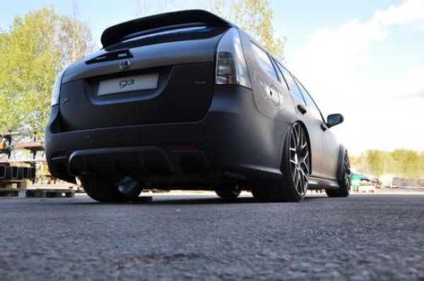 Saab 9-3 SRT10 MegaPower - Saab 9-3 с 8.4-литров V10 двигател от Dodge Viper