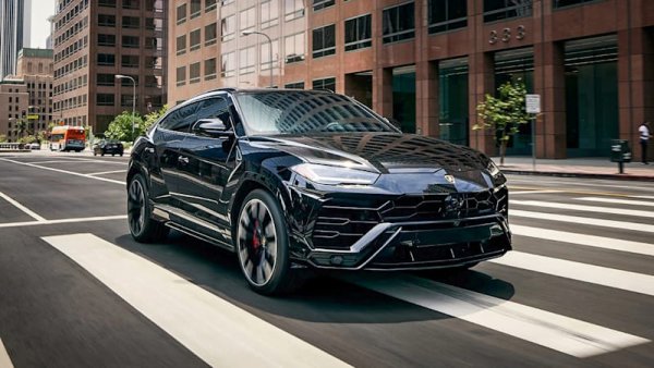 Great Wall - 37 (Steed 6 - 21)
Jaguar - 35 (F-Pace - 11)
Subaru - 32 (Forester - 12)
МАN - 21 (TGE - 21)
Аlfa Romeo - 17 (Stelvio - 15)
УАЗ - 16 (УАЗ 2206 - 6)
Isuzu - 12 (D-Max - 12)
DS - 12 (DS 7 Crossback - 10)
Cupra - 9 (Formentor - 9)
Lada - 8 (Нива - 6)
Тesla - 8 (Model 3 - 7)
Мaserati - 7 (Levante - 6)
Ferrari - 7 (F8 Tributo - 3)
Dodge - 6 (Challenger - 5)
Lamborghini - 5 (Urus - 4)
Piaggio - 2 (Porter - 2)
Chevrolet - 1 (Suburban)
Ram - 1 (Ram 1500)
Rolls-Royce - 1 (Ghost EWB)
