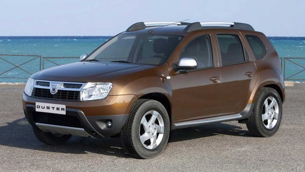 Duster се превърна в бестселър за Dacia през 2010 г., а от 2018 г. е най-продаваният SUV на частни клиенти в Европа. Това е напълно логично, тъй като нито един друг SUV не се предлага на толкова достъпна цена. До момента от Duster са произведени 2,1 млн бройки, а Dacia планира да разшира гамата си от SUV, като пусне и по-голям модел &ndash; Bigster.