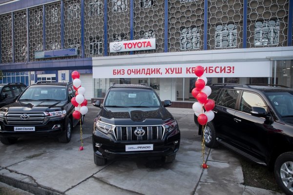 Японската марка винаги е била отправна точка за тези, които търсят голям SUV (Land Cruiser) или качествен седан (Camry). Въпреки това, тъй като Toyota внася повечето от своите превозни средства в региона, цените й стават неконкурентни в сравнение с масовото пристигане на китайски марки. 

Казахстан и Таджикистан са два примера за това как търсенето се променя. Същото важи и за други японски марки, които традиционно са предпочитани от потребителите в тази част на света.