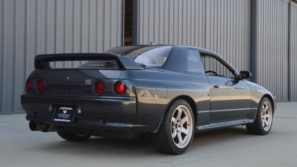 Този модел практически не се е продавал извън Япония, като трябваше да се задоволи с местната си популярност, докато друг модел - 300ZX с двойно турбо завладя света. Но сега колата с редови 6-цилиндров двигател стана невероятно ценна, като това се дължи на адаптивността си за настройки, най-вече за увеличение на мощността-