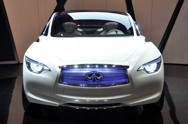 Infiniti Etherea Concept