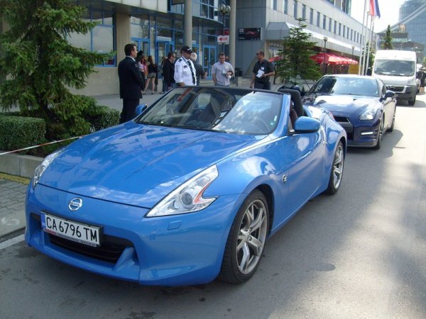 Тест драйв на GT-R и 370Z Cabriolet