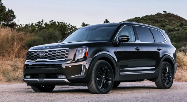 Този SUV с 3 реда седалки, предлагащ комфорт и оборудване, които го правят много подходящи за семеен автомобил. Tellride вози плавно, има достатъчно място за товар, както и красив интериор. Той попада сред 10-те най-добри коли на KBB за пътуване през 2021 г. и е един от 12-те най-добри семейни коли за 2021 г. Освен това получава награди за най-добра покупка и най-добра препродажба.