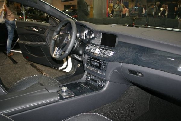 Автосалон София 2011