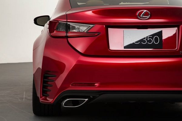 Lexus RC 