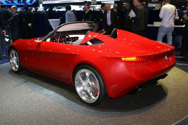Pininfarina Alfa Romeo 2uettottanta