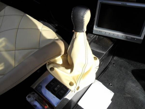 Реплика на McLaren F1