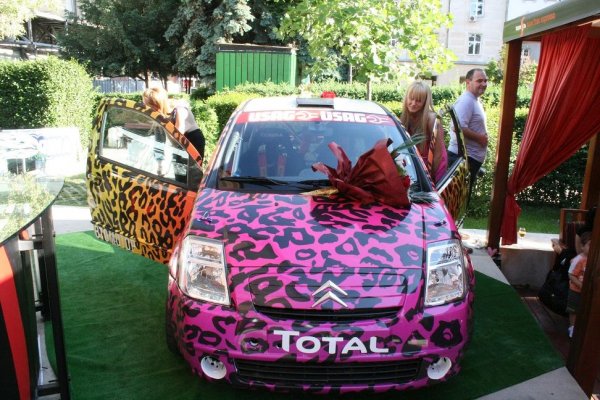 Новата рали кола на Екатерина Стратиева