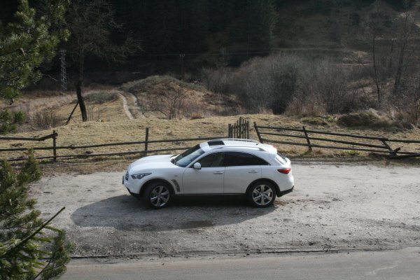 Infiniti FX30dS