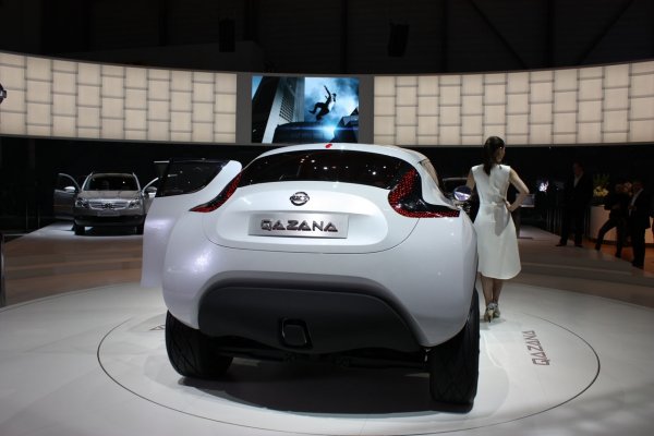 Женева 2009 / Nissan Qazana