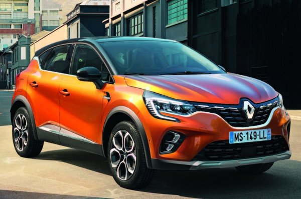Новото поколение на френския компактен кросоувър изглежда по-агресивно от предшественика си, което със сигурност ще привлече младите. Много важният автомобил за Renault излиза на пазара тази година с базова цена от 16 000 евро.