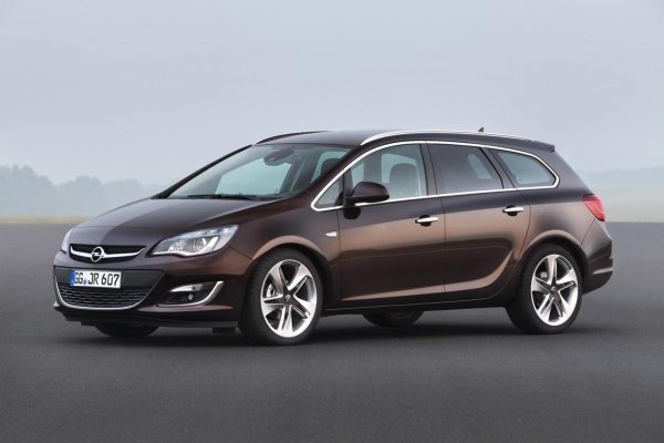 Opel Astra 2012