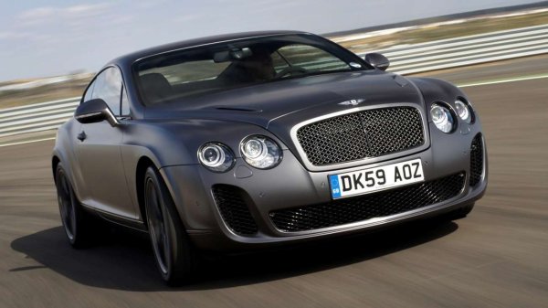 Все пак всички споменати до момента автомобили с W12 бяха само прототипи или лимитирани серии. Едва с подмяната на поколенията при Bentley 12-цилиндровият мотор започна да се влага в по-големи мащаби. В Supersports агрегатът бе напомпан до 630 коня, която правеше тази кола най-мощното "цивилно" Bentley в историята на компанията. 
