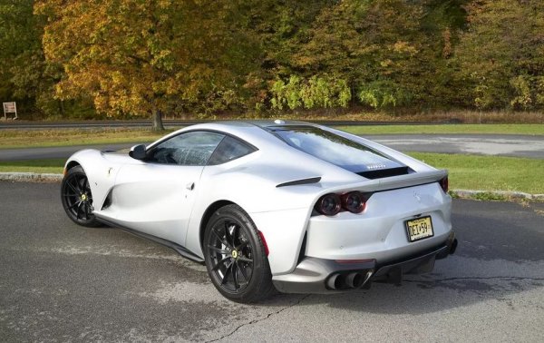 Със стартова цена над 550 000 лева, този гранд-турър се радва на нарастващо търсене. Въпреки карантината и принудителната пауза продажбите през тази година са с няколко процента по-високи от миналогодишните. 
