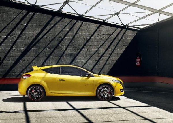 Renault Sport Megane RS Trophy