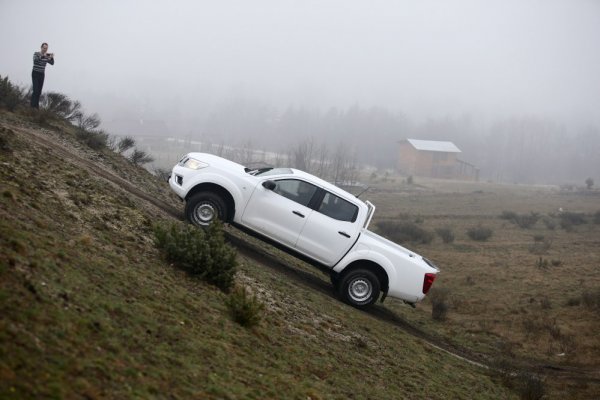 Nissan Navara 