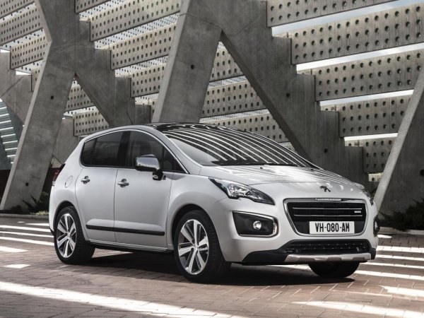 Peugeot 3008 HYbrid4