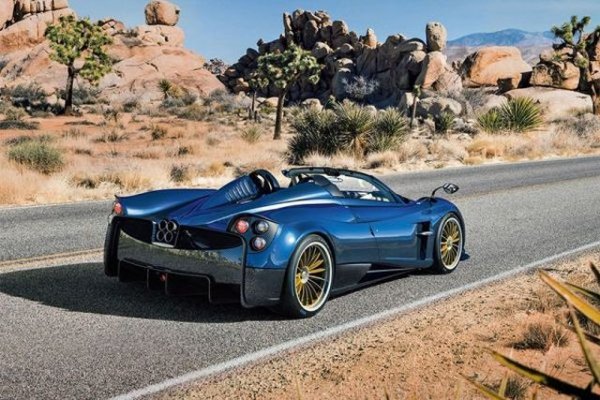 Двигател: 6,0-литров туин-турбо V12, задно предаване, 700 к.с. 
Градско: 21,4 л/100 км. 
Извънградско: 13,8 л/100 км. 
Цена - около 1,4 млн долара.
