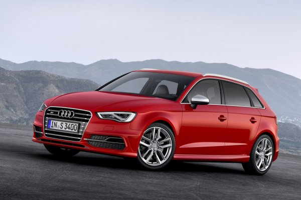 Audi S3 Sportback (5 врати)
