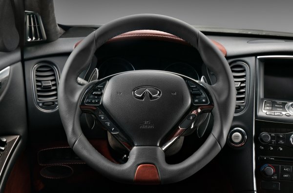 Infiniti EX37 от българското студио Vilner 