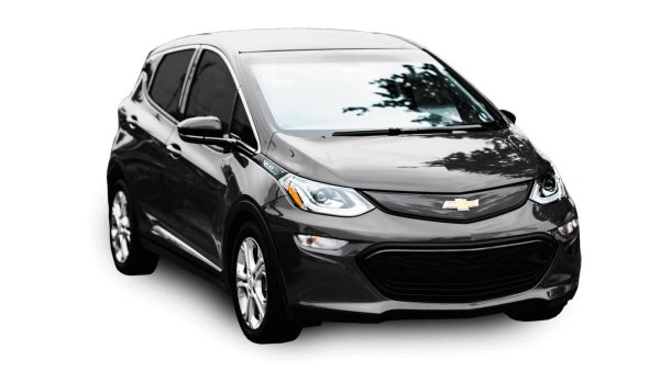 Европейската му версия, наречена Opel Ampera-e, се провали безславно, но в САЩ Bolt е един от най-масовите електромобили в момента. По данни на Greencars цената на 66-киловатчасовата батерия е около 16,000 долара, или по 250 долара за киловатчас. Данните обаче са от 2020 година. 
