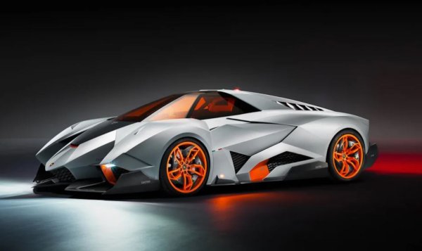 Година на производство: 2013 г.

Цена: 117 милиона долара

Какво може да бъде по-уникално от едноместна концептуална суперкола, която е безобразно скъпа и същевременно може да се кара по обществените пътища?

Lamborghini показа точно такъв автомобил през 2013 г. на автомобилното изложение в Женева в чест на своята 50-годишнина. Говорим за едно уникално супер купе - прототипът Egoista.

Дизайнерският екип, ръководен от Валтер Де Силва, се вдъхновява от изтребителите &bdquo;стелт&ldquo;. Оттук и антирадарното покритие на панелите на каросерията. Ексклузивният автомобил е изграден на базата на модела Gallardo и, както казват разработчиците, представлява &bdquo;хедонизъм, доведен до крайност&ldquo;.

Колата разполага с 5,2-литров 10-цилиндров бензинов двигател с атмосферно пълнене и 608 к.с. Много елементи на аеродинамичната опашка са активирани, като се обръща специално внимание на баланса при съпротивлението и притискащата сила. Максималната скорост на този &bdquo;италианец&ldquo; е 350 км/ч, като ускорява от 0 до 100 км/ч за 2,4 секунди.

Най-интересното е, че никой никога не си е купувал Lamborghini Egoista. Но от италианската марка уточняват, че цената на суперавтомобила е 117 милиона долара и е актуална, а самият Egoista се намира в музея на Lamborghini в Сант'Агата Болонезе.
