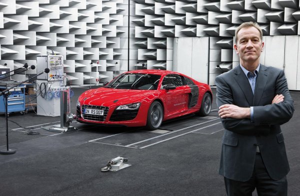 Audi R8 e-tron няма да се произвежда