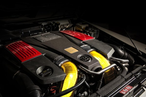 Brabus B63S - 700 Widestar за полицията в Дубай