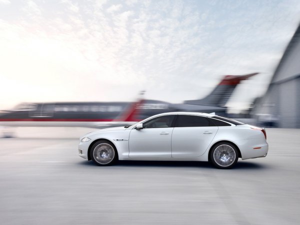 Jaguar XJ Ultimate 