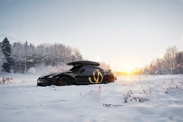 Nissan GT-R, Lamborghini Murci&eacute;lago и Lamborghini Gallardo, оборудвани за ски уикенд в планината