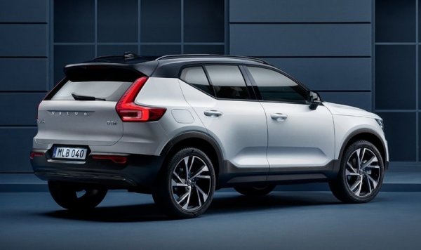 Пазарът в кралството е пословично чувствителен към данъчни отстъпки и преференции. Това обяснява и внезапно излязлото на първо място Volvo XC40 (1627 продажби) - заслуга изцяло на хибридната и електрическата версия на модела. Втора е Kia Picanto, нататък следват Ford Fiesta, Skoda Octavia, VW Polo и Kia eNiro. 
